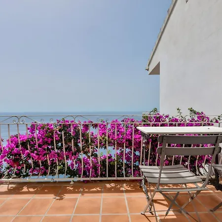 El Faro - Managed By Almarina Villa