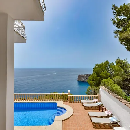 El Faro - Managed By Almarina Villa